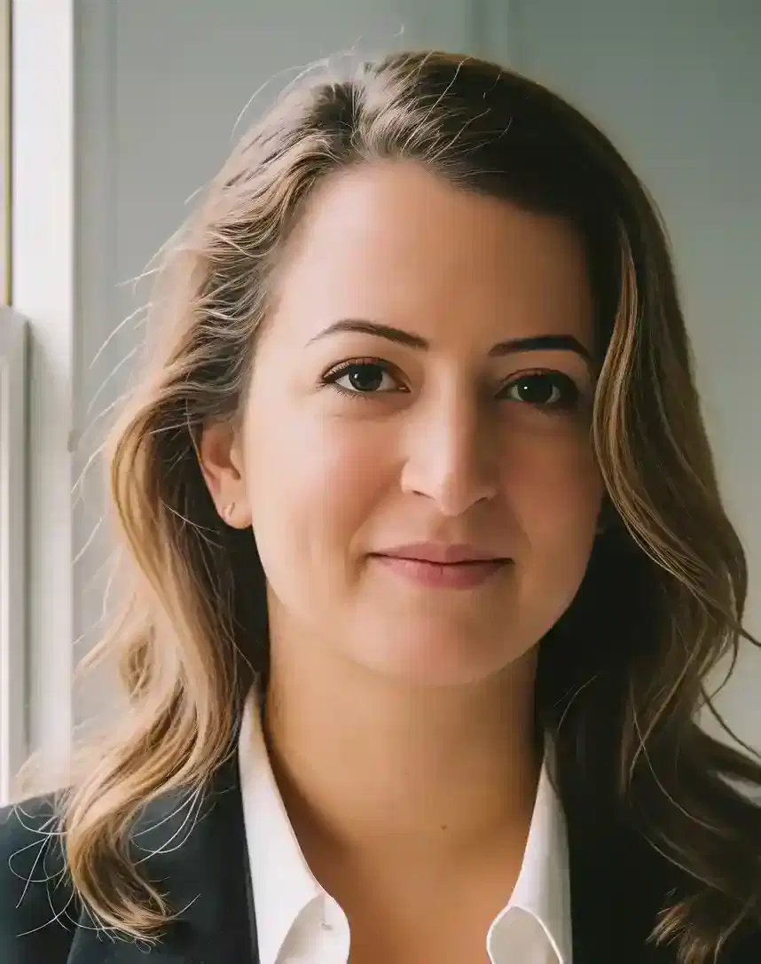 Image of Therapist Maryam Moazzami from the ZenPath Therapy Clinic